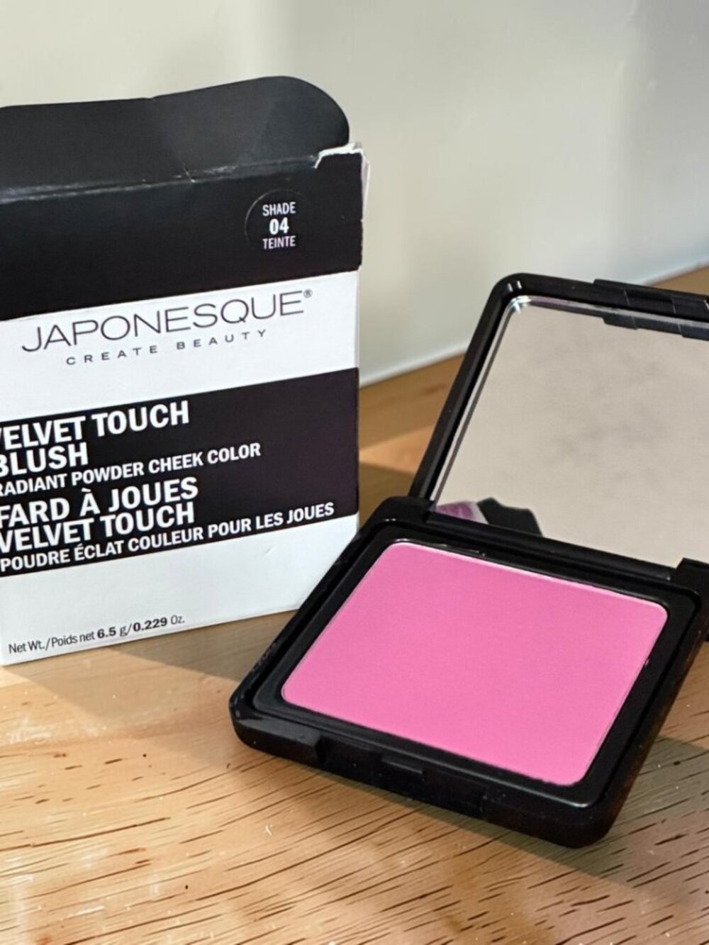 JAPONESQUE Velvet Touch Blush - Shade 04 Pink